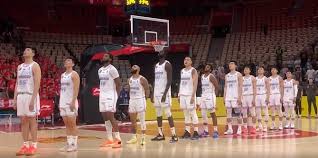 在比赛中扮 在比赛中扮